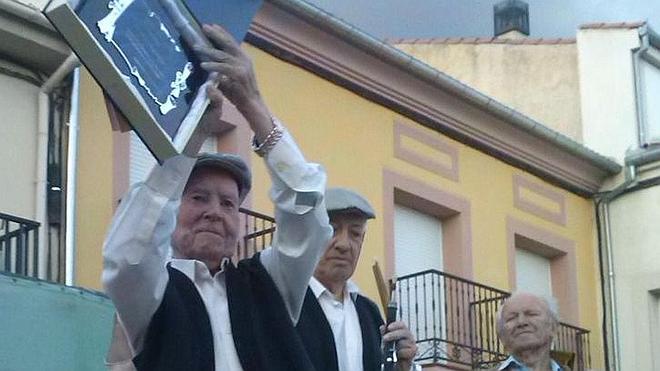 Fuenterrebollo reúne a maestros de la dulzaina