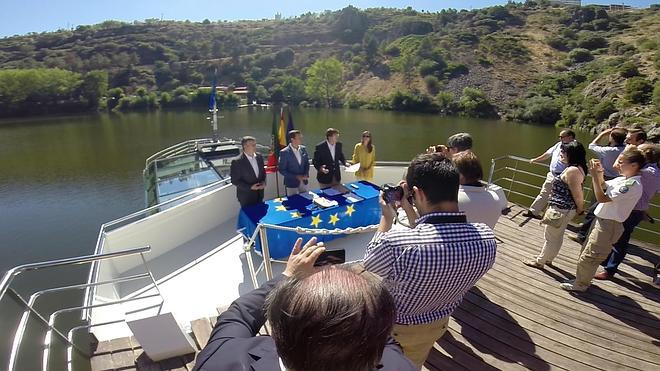 Zamora y Portugal firman un acuerdo de cooperación en aguas del río Duero