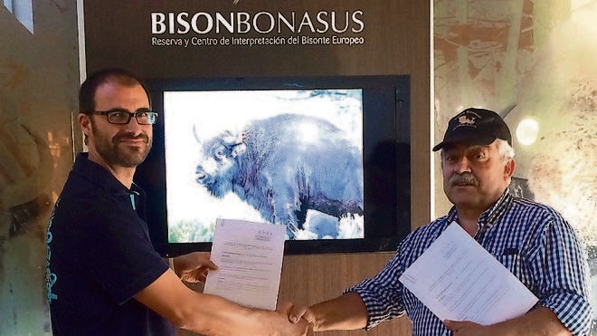 La Reserva del Bisonte firma un acuerdo con una ONG para preservar el medio ambiente