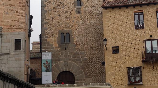 UPyD pide a Bankia que cancele la hipoteca del Torreón de Lozoya