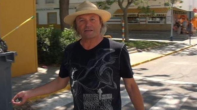 Roban a Amador Mohedano
