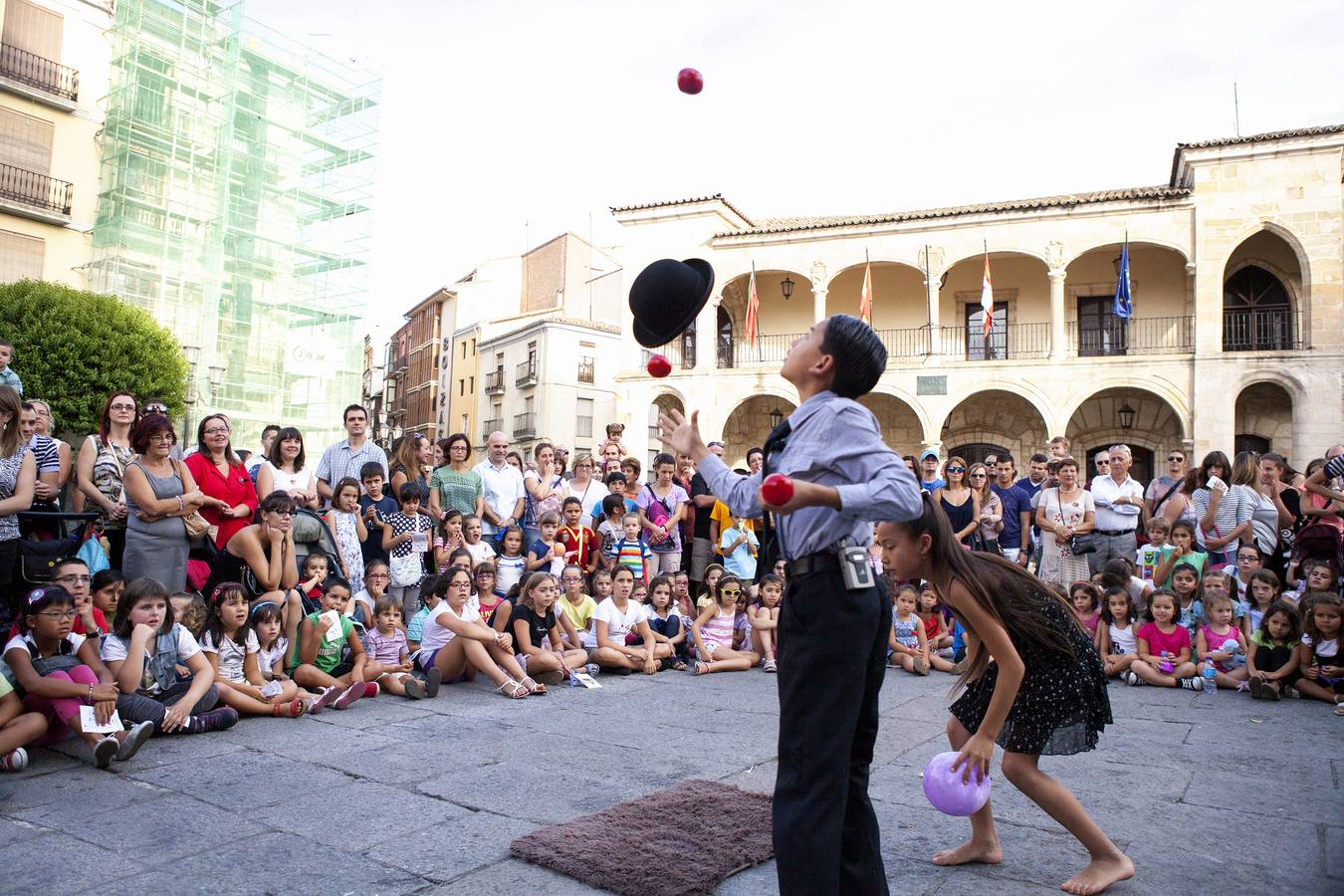 Seis ilusionistas llenan de magia este viernes el Teatro Principal de Zamora