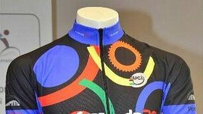 Ponferrada ya luce el maillot del Mundial 2014