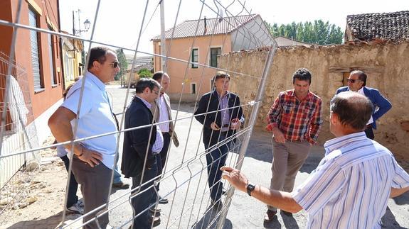 Los Huertos renueva el alumbrado público con la ayuda a obras locales de la Diputación