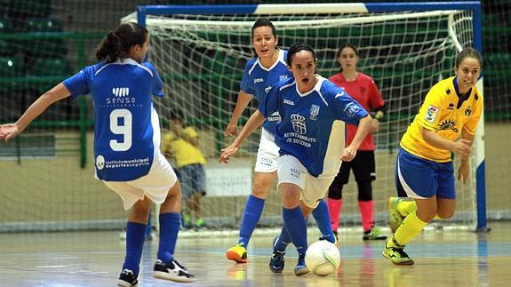 El Unami femenino debuta en Liga con derrota (1-3)