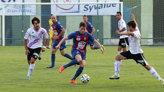 Dani Calleja da la victoria a la Segoviana