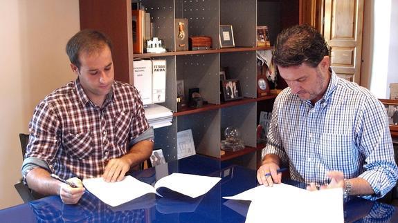 El Ayuntamiento y la Asociación El Tutor del Judión firman un convenio para gestionar la marca