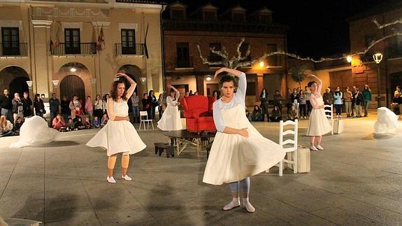 La Quimera de Plástico estrena en Simancas 'Círculo Viciado'