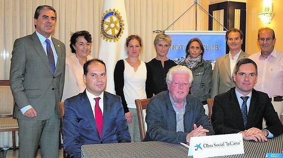Rotary y La Caixa destinan hasta 5.500 euros en becas