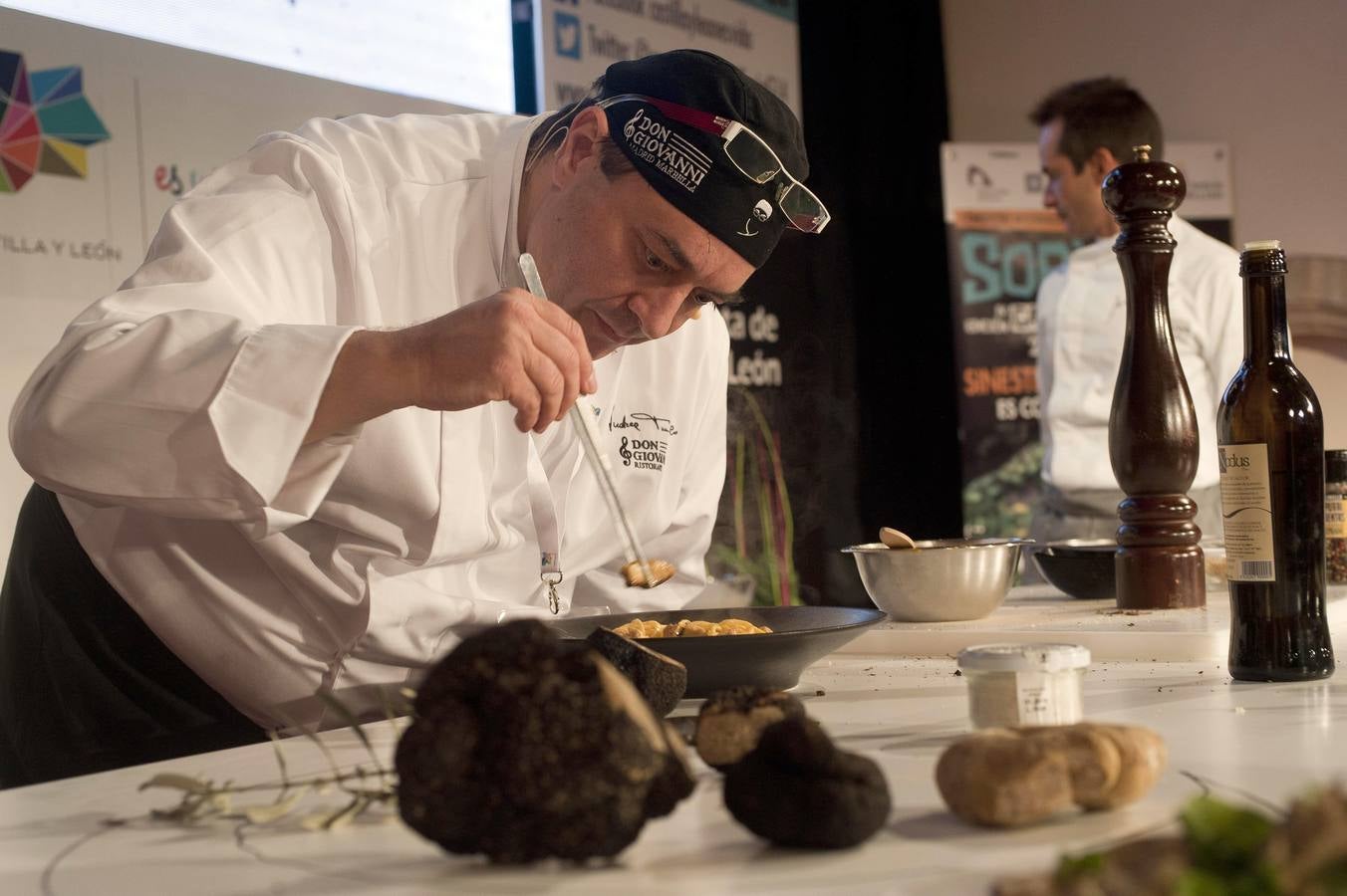Olor, sabor y tacto en el análisis sensorial de los boletus durante el Soria Gastronómica