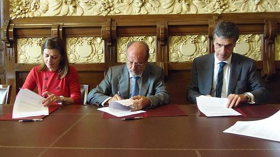 Los vecinos del Cuatro de Marzo ya tienen líneas de crédito para rehabilitar sus edificios