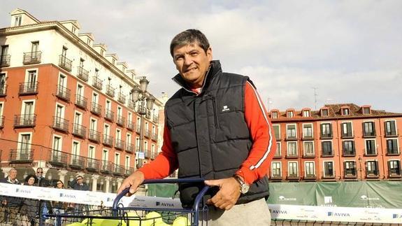 Toni Nadal mantiene que hay mejores opciones para capitanear la Copa Davis