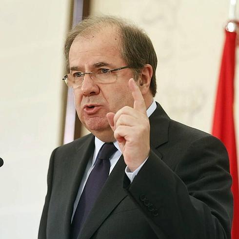 Herrera pide en León «contundencia» ante la corrupción y aboga por volver a la normalidad