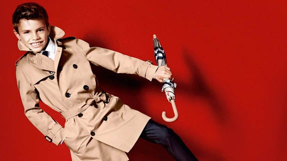 Romeo Beckham se alía con Burberry