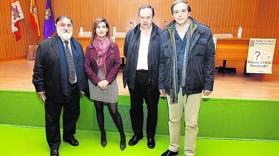 Periodistas palentinos ponen de manifiesto las fortalezas y debilidades de la provincia