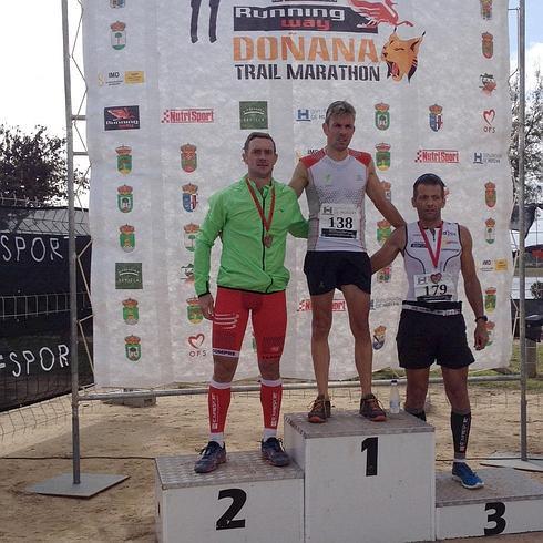 Luis Alonso, segundo en el Doñana Trail Marathon