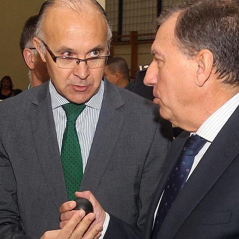 Educación valora la oportunidad de un debate sobre la gestión de los comedores escolares