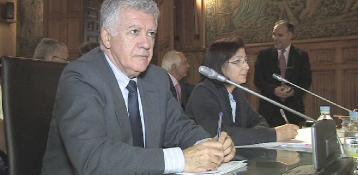 Libertad con fianza de 30.000 euros para el interventor de la Diputación Jesús López