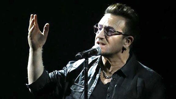 Se cae en pleno vuelo la puerta del avión de U2