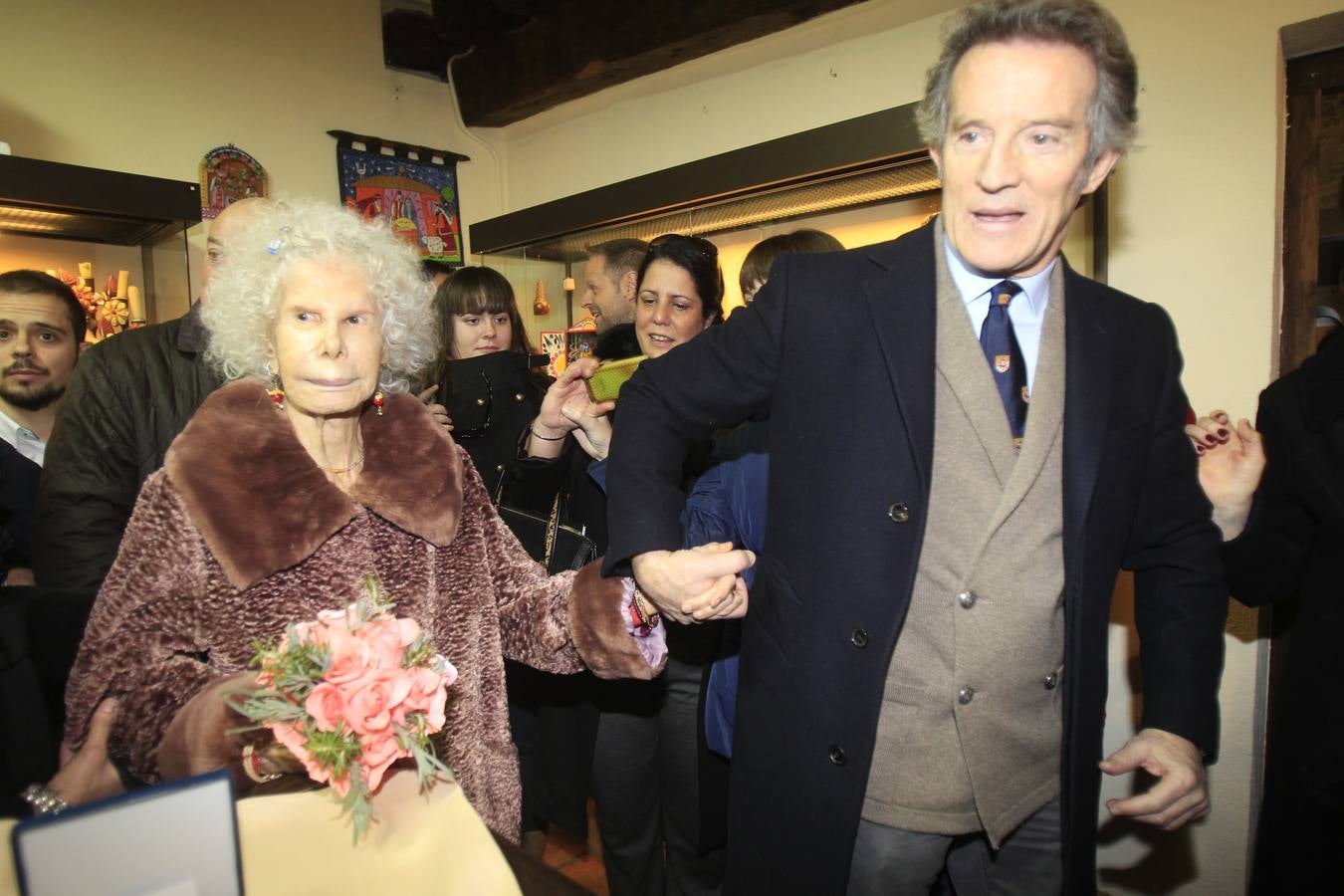 Palencia llora la muerte de Cayetana