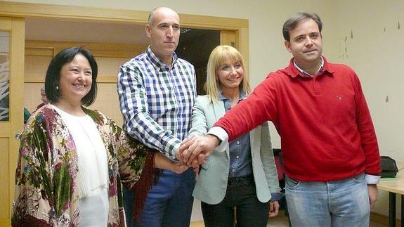 El PSOE lanza a sus candidatos a conquistar una Diputación «apolillada»