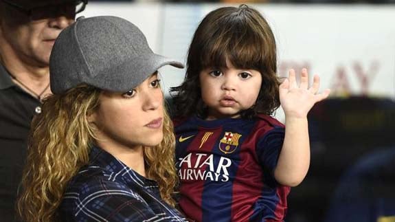 Shakira pide a los medios de comunicación que se olviden de su hijo