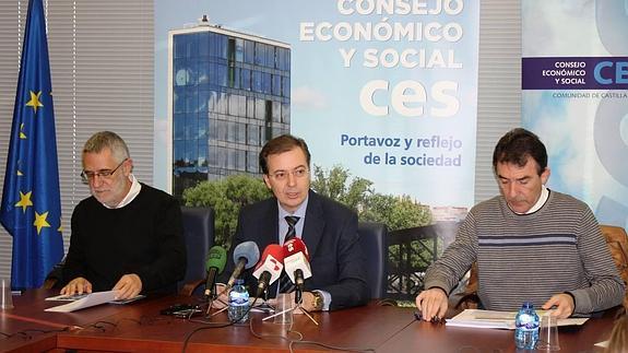 El número de parados de más de 45 años crece el 104% en Castilla y León en el último lustro
