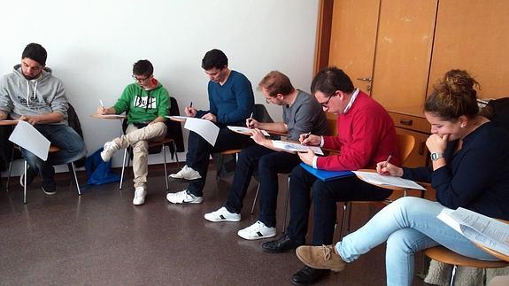 La I Lanzadera de Empleo de Villamuriel comienza a funcionar con 20 jóvenes