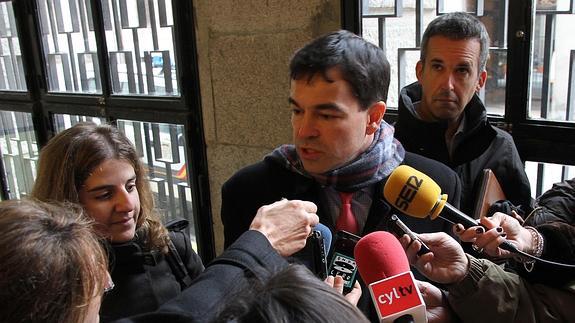 Caja Segovia transfirió 27 millones a sus directivos un día antes de integrarse en Bankia