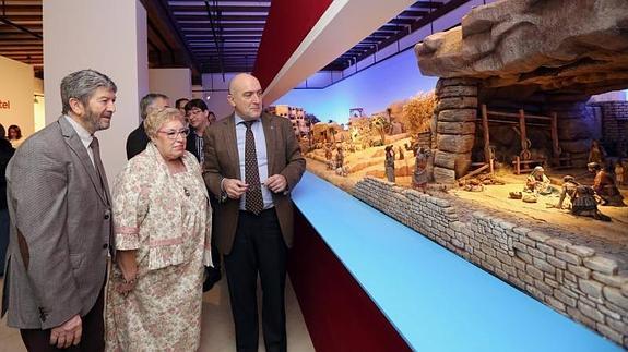 Un mar de Galilea con 400 litros de agua protagoniza el Belén Bíblico de Pimentel