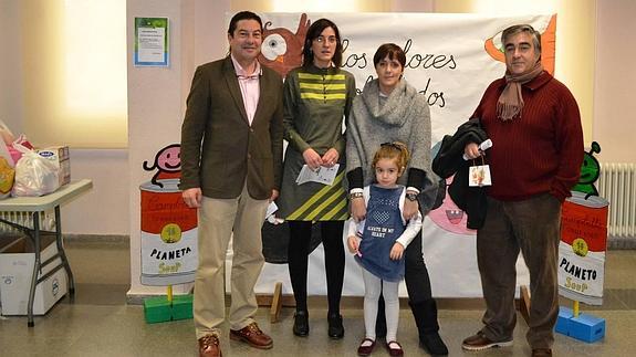 La Escuela Infantil de Viana promueve una exposición solidaria con el Banco de Alimentos