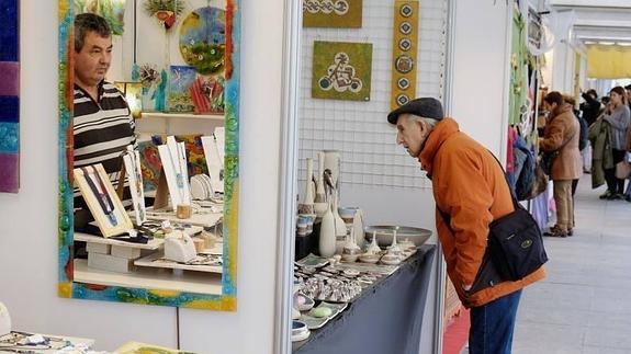 IU propone que el mercadillo artesano de Portugalete se mantenga en Semana Santa