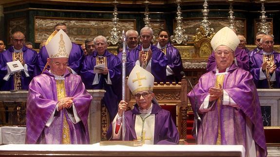 Segovia recibe al obispo César