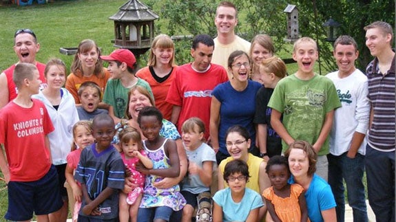 Una familia numerosa de 34 hijos
