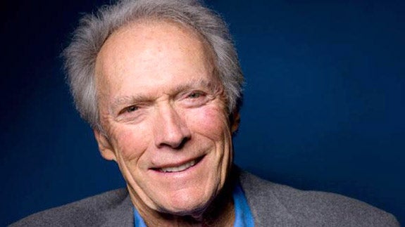 A los 84 años, Clint Eastwood se divorcia de Dina, su segunda mujer