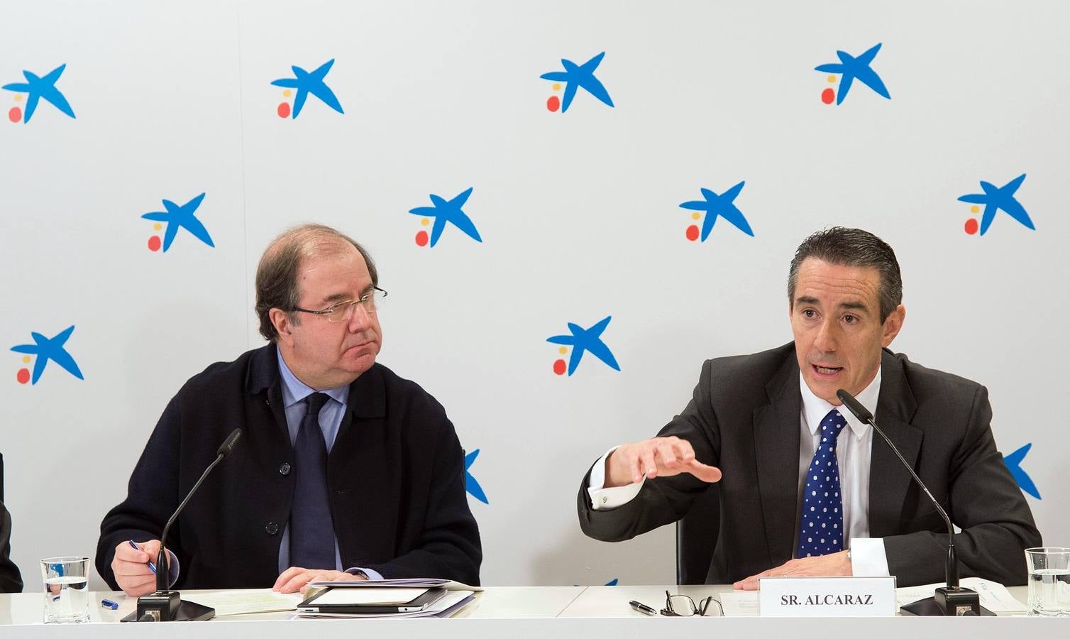 CaixaBank aumenta el liderazgo en banca de particulares con una cuota del 24,1%