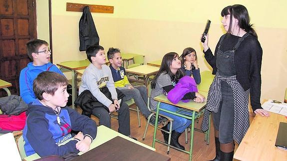 El taller infantil de cine navideño de Guardo reúne a 60 participantes