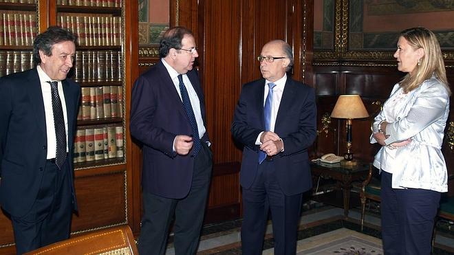 Montoro trata ahora de disculparse a través de terceros con Herrera