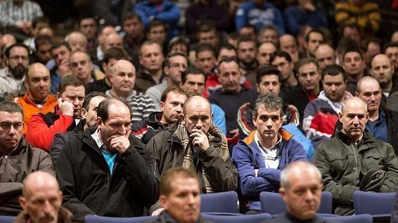 Los trabajadores de Nissan en Ávila ratifican la convocatoria de huelga