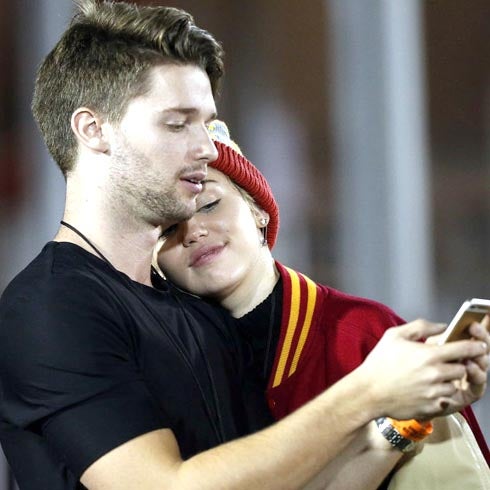 Patrick Schwarzenegger y Miley Cyrus, inseparables