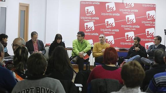 IU desaparece en Valladolid para integrarse en la plataforma Valladolid Toma la Palabra