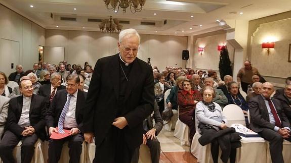 El cardenal Amigo alaba el lenguaje del Papa