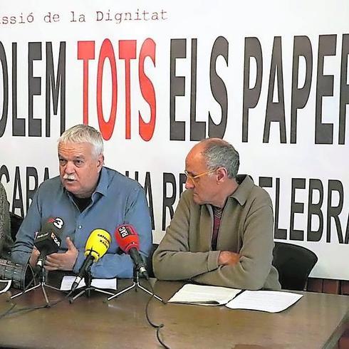 Cuatro profesores y una exedil apoyan la reclamación catalana por el Archivo