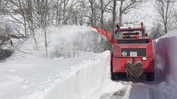 Llánaves y Valdorria, los dos pueblos de la provincia de León que siguen aislados