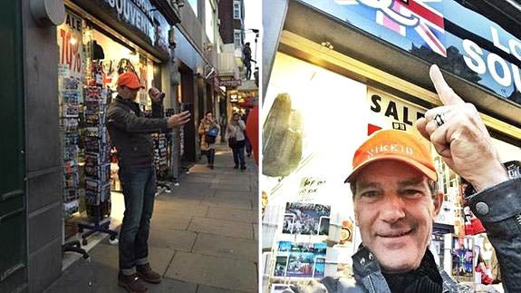 Antonio Banderas juega al 'escondite' con sus seguidores de Twitter