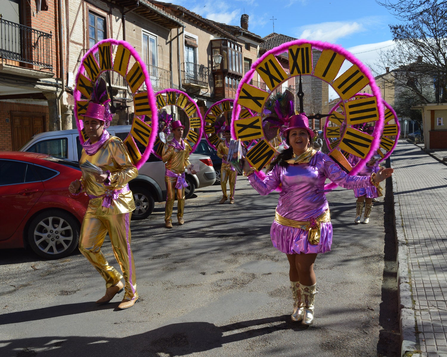 El buen humor y la crítica protagonizan el tercer día de Carnaval en Toro