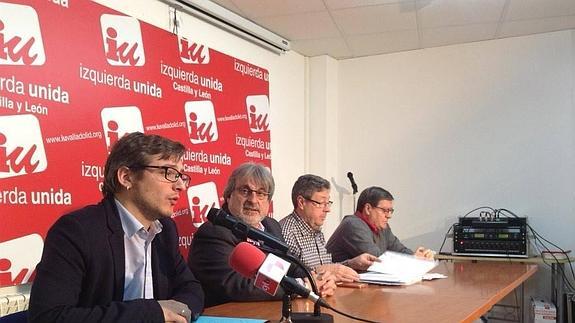 La acusación pide la imputación del consejo de Caja España por los préstamos a Santos Llamas