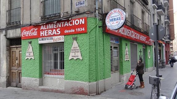 Alimentación Heras cierra después de 81 años «cortando el bacalao» en Valladolid
