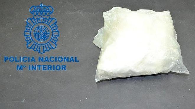 Detenida una pareja en la estación de autobuses por tráfico de estupefacientes