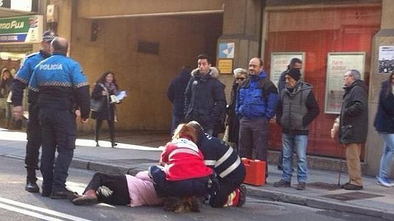 Una mujer, herida de consideración al ser atropellada en León capital